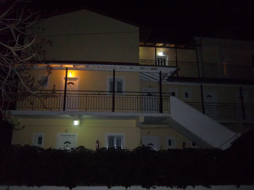 Apollo Hotel Kávos Exterior foto